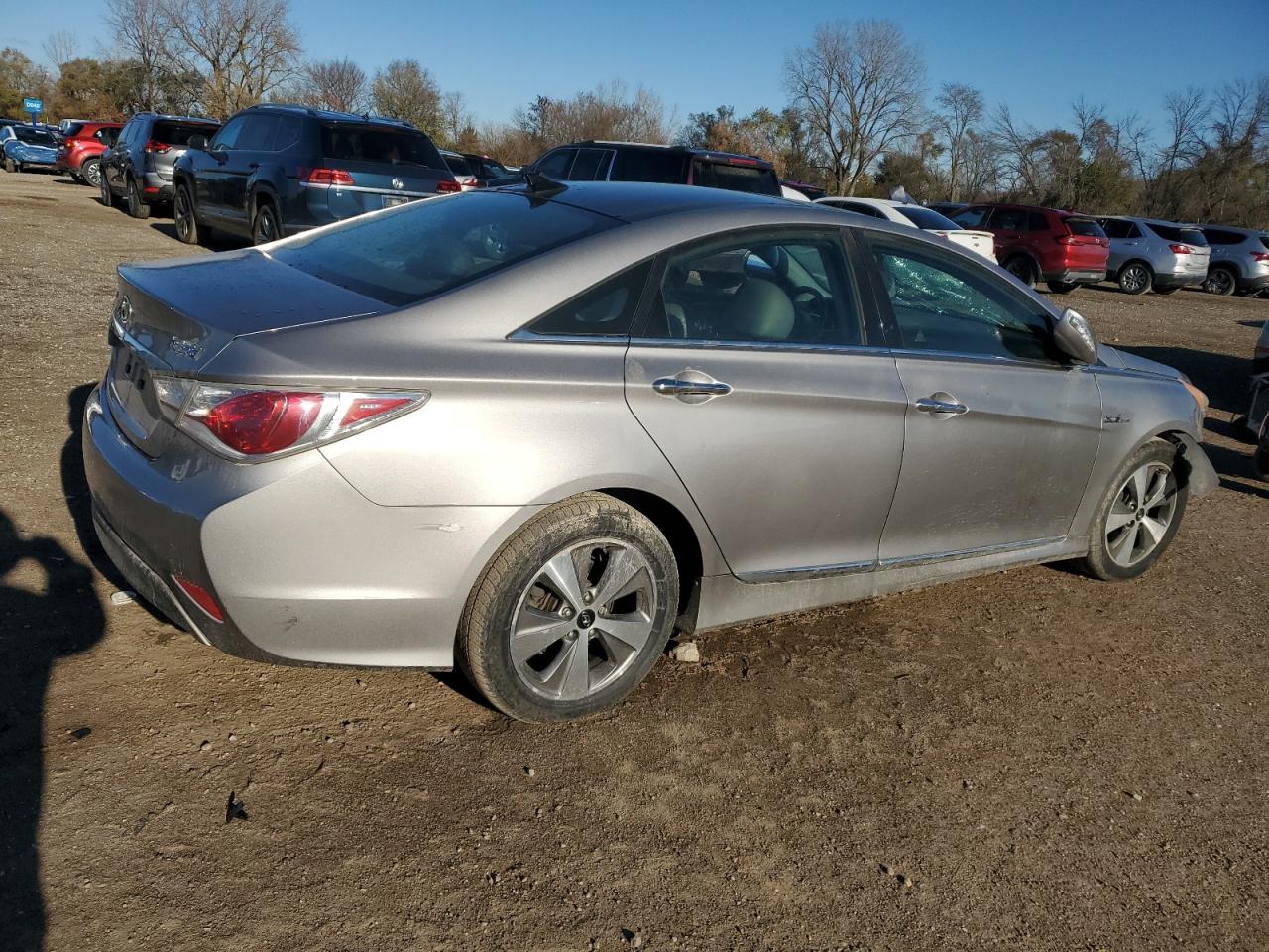 HYUNDAI SONATA HYBRID