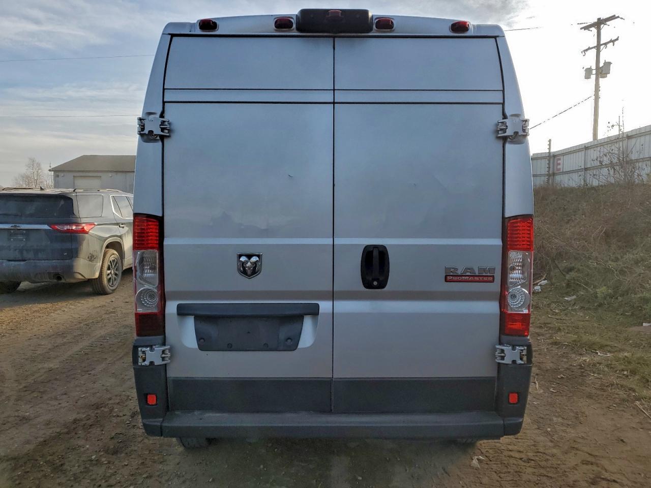 RAM PROMASTER 2500 HIGH