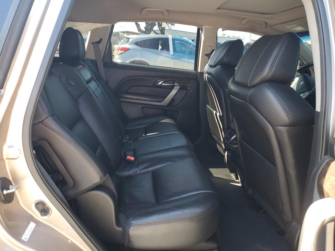 ACURA MDX TECHNOLOGY