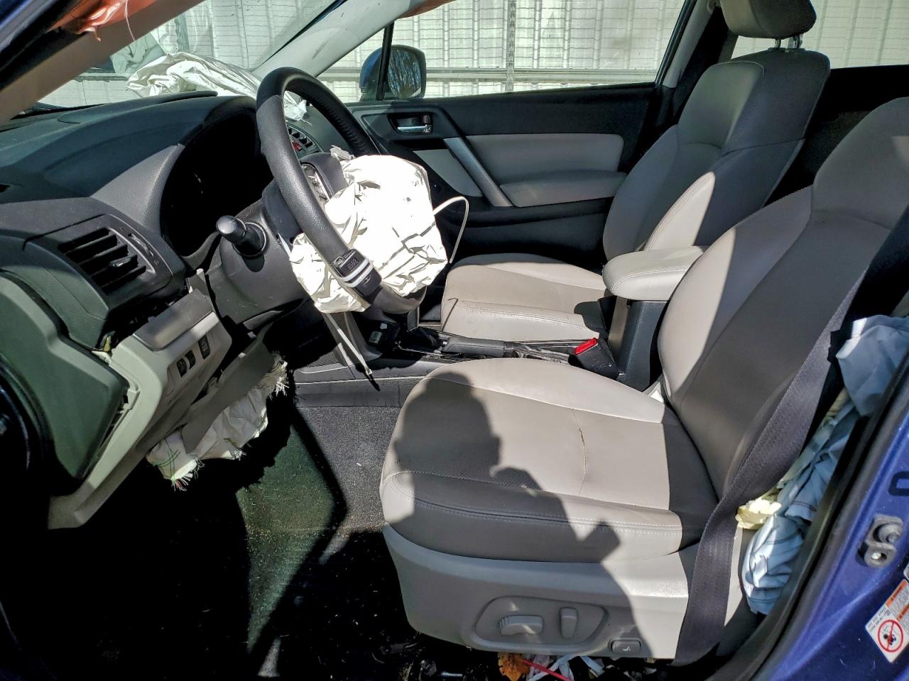 SUBARU FORESTER 2.5I TOURING