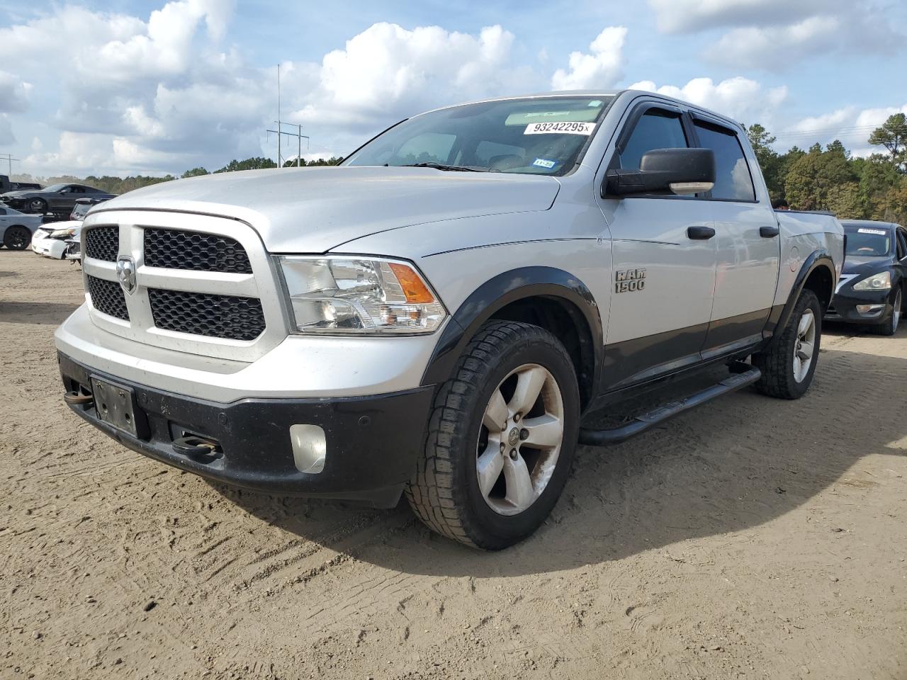 RAM 1500 SLT