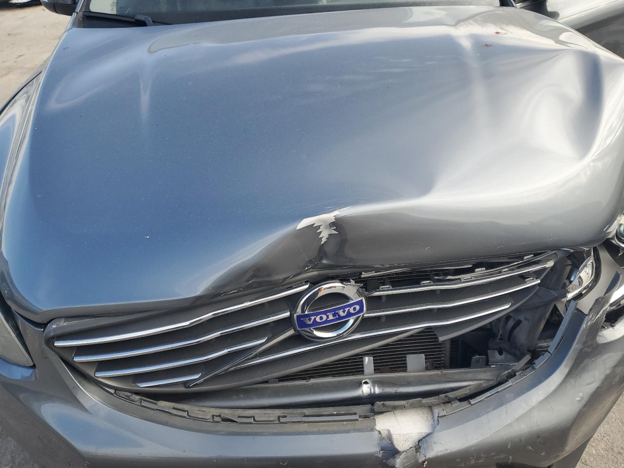 VOLVO XC60 T6 INSCRIPTION