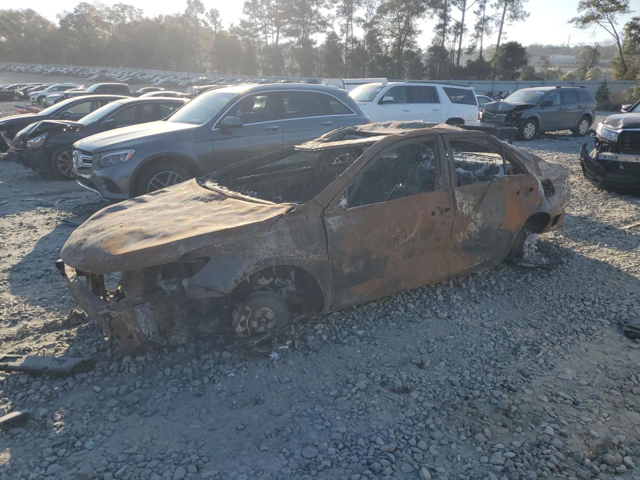 Lot #3303672932 2017 TOYOTA CAMRY LE