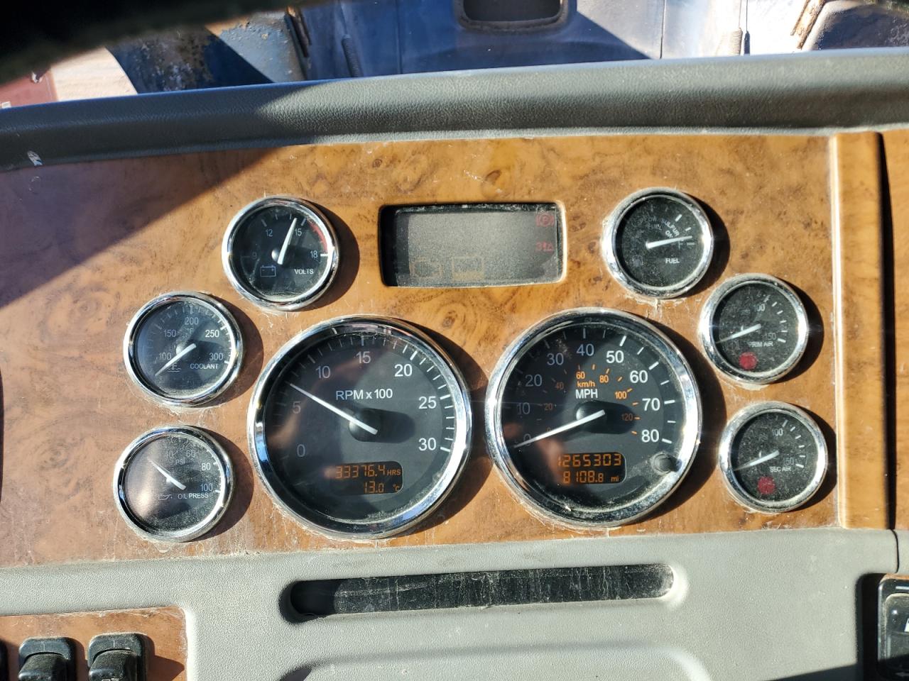 Lot #3288229309 2009 PETERBILT 386