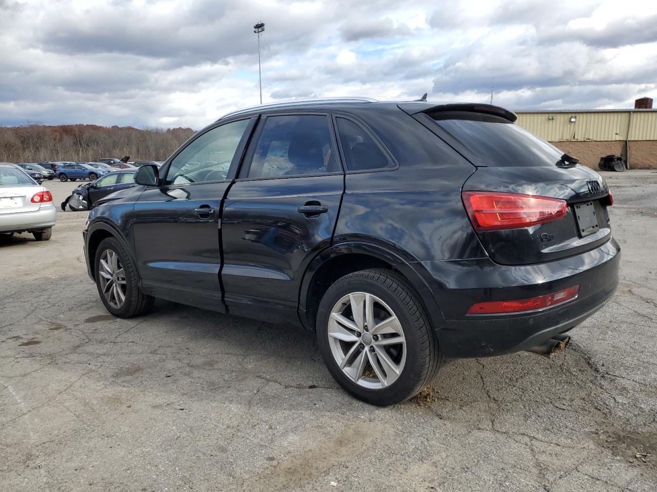 AUDI Q3 PREMIUM
