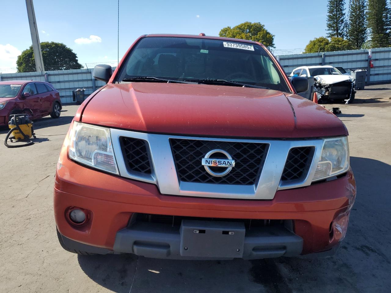 NISSAN FRONTIER S