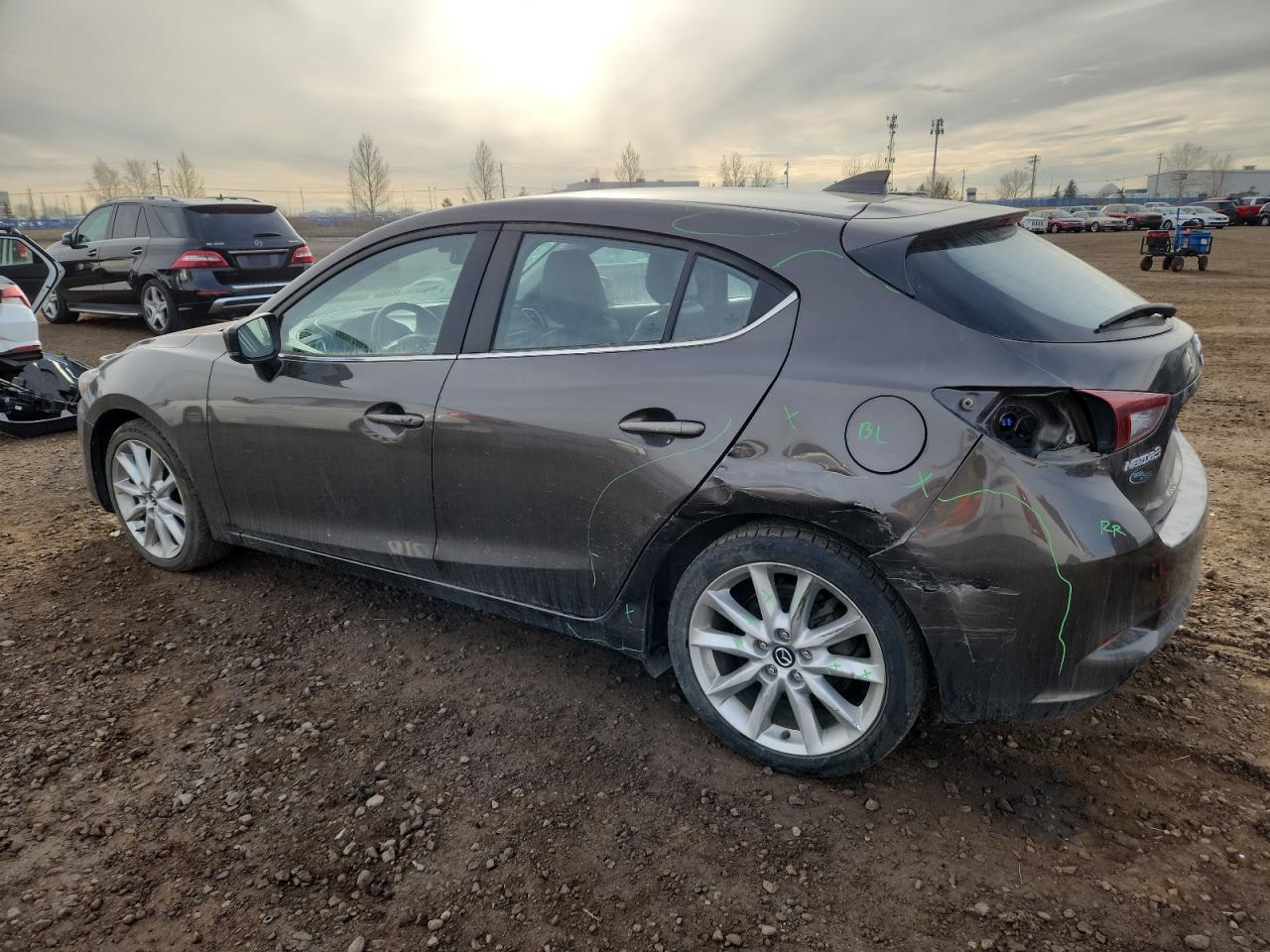 MAZDA 3 GRAND TOURING