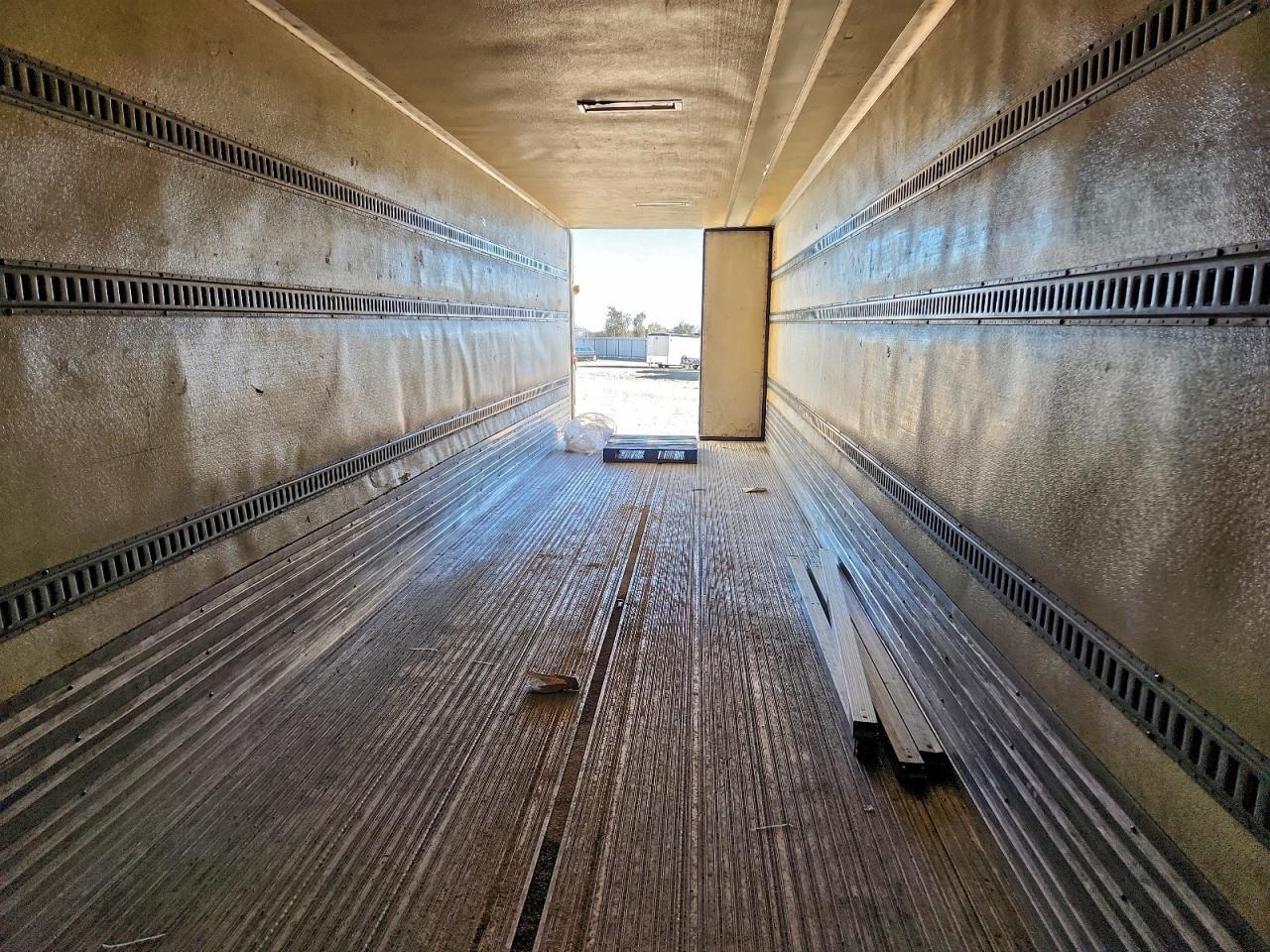 Lot #3311563235 2013 UTILITY VS2RA