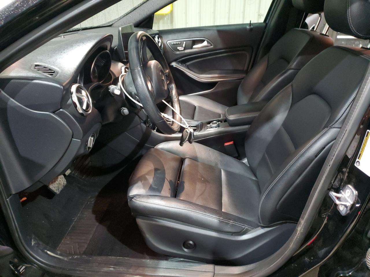 MERCEDES-BENZ GLA-CLASS 250 4MATIC