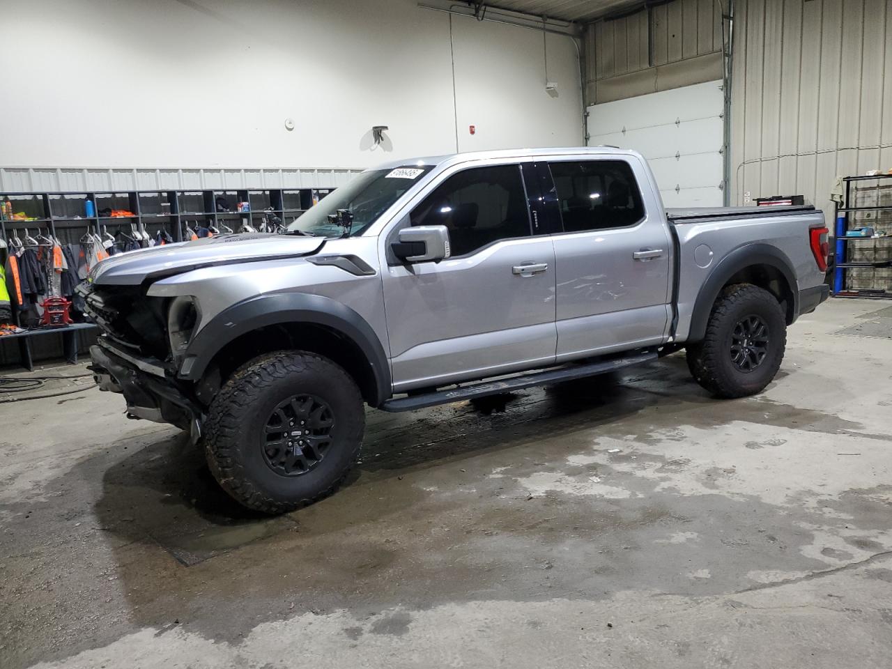 FORD F-150 RAPTOR