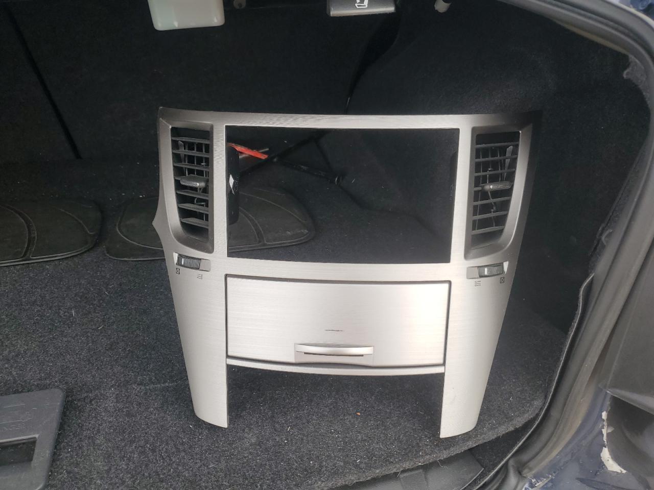 SUBARU LEGACY 2.5I PREMIUM