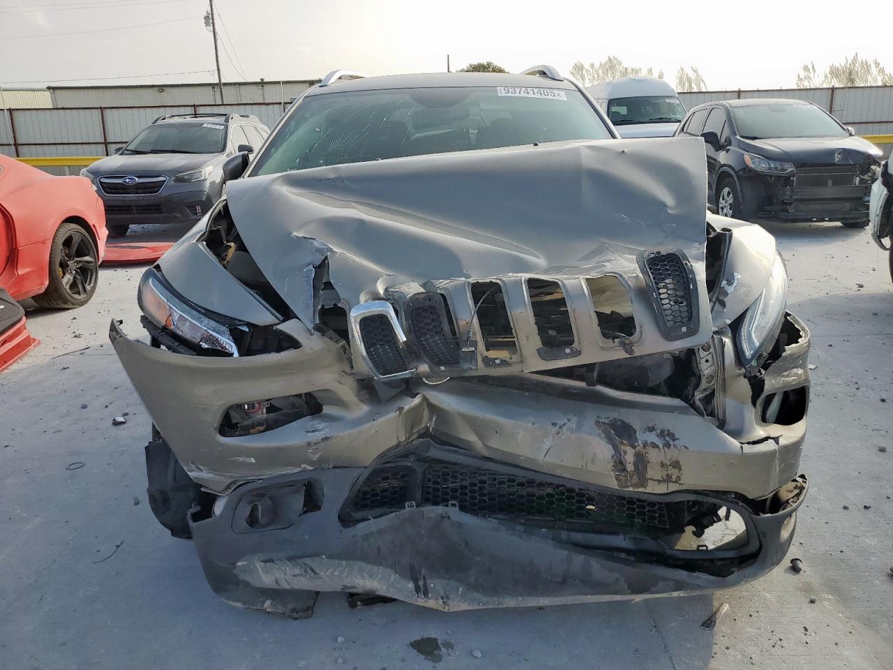 JEEP GRAND CHEROKEE LATITUDE