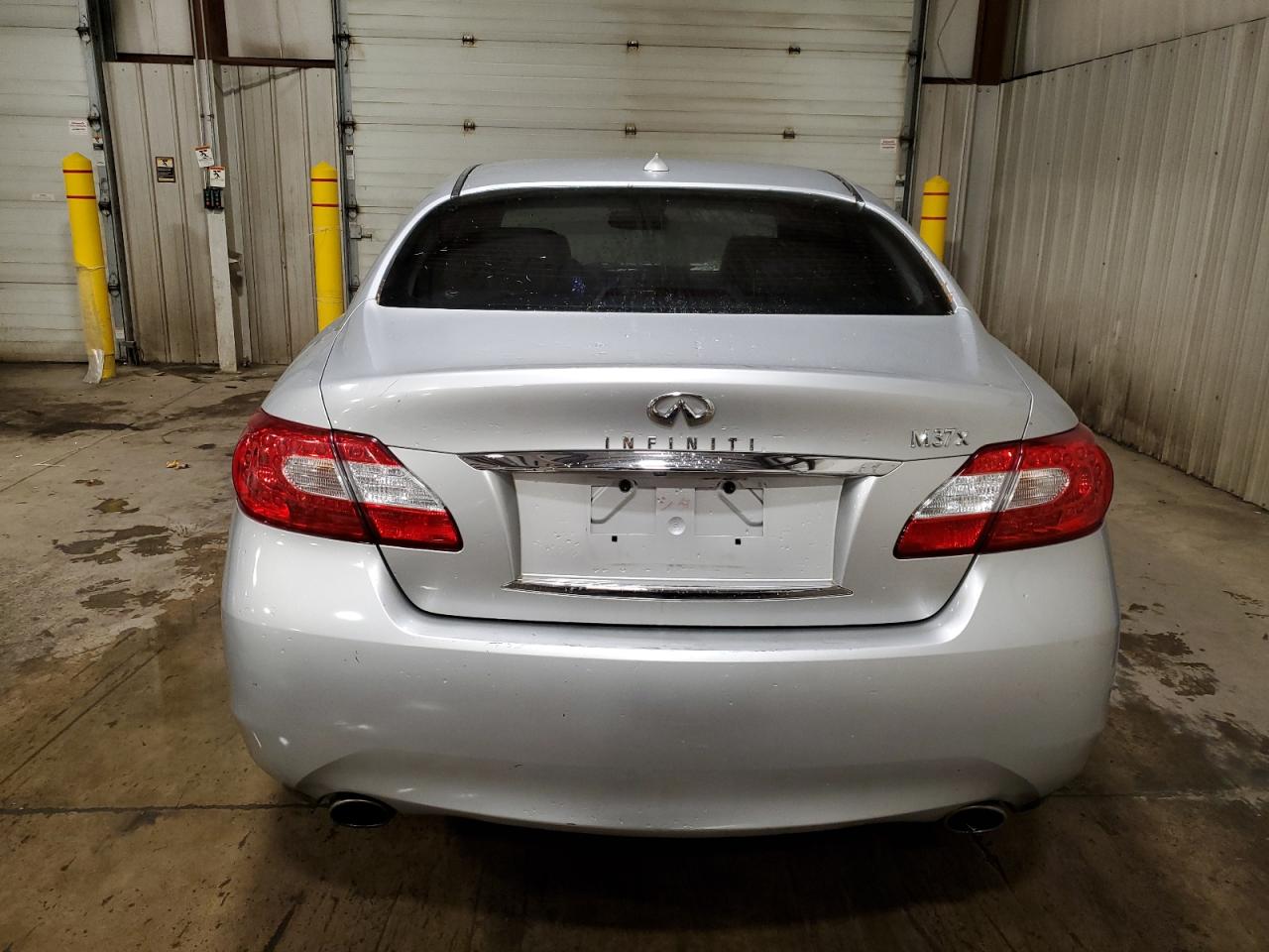 INFINITI M37 X