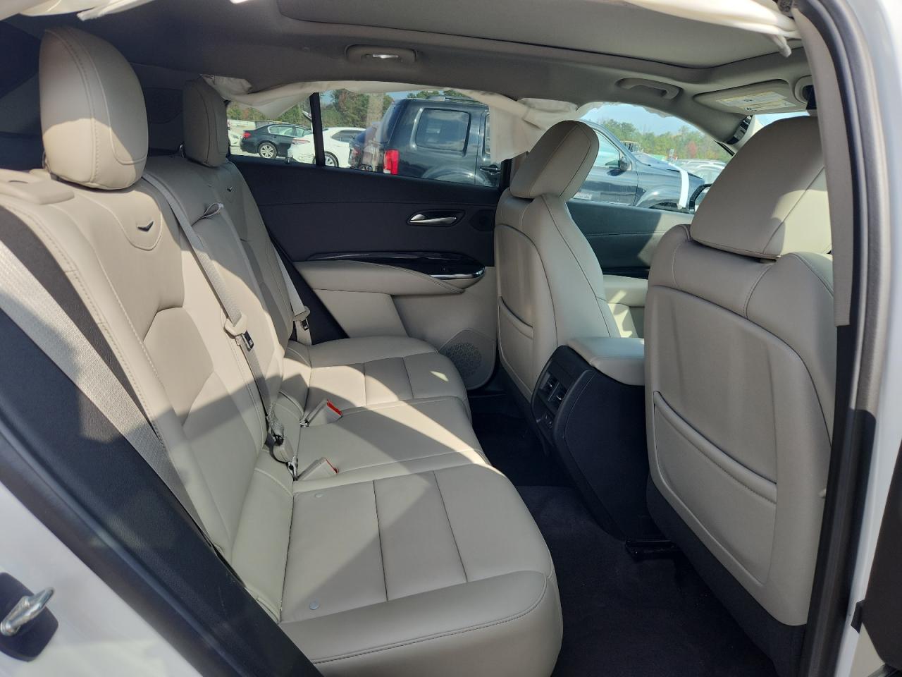 CADILLAC XT4 PREMIUM LUXURY