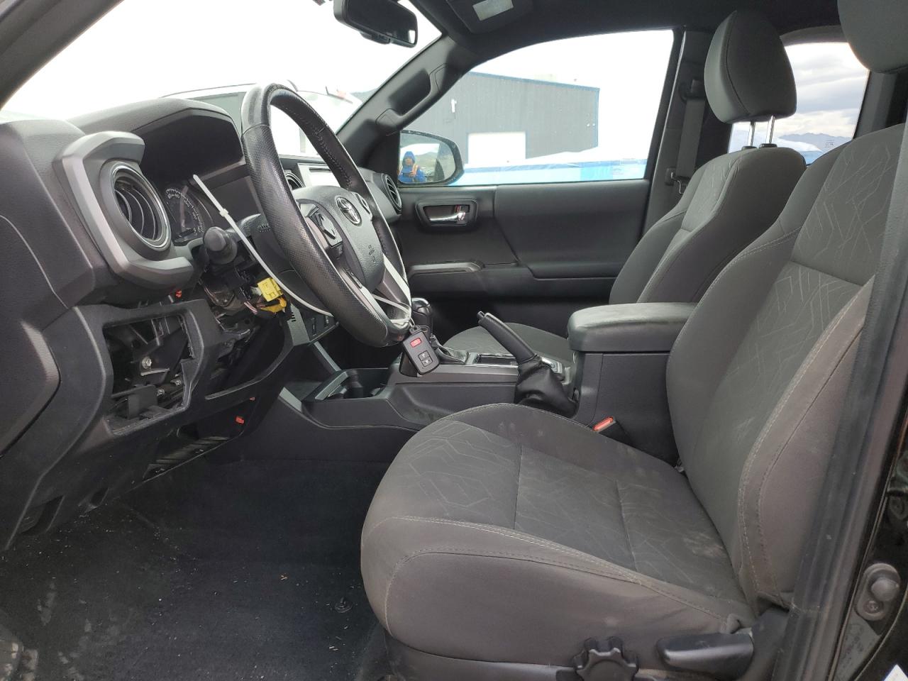 TOYOTA TACOMA ACCESS CAB