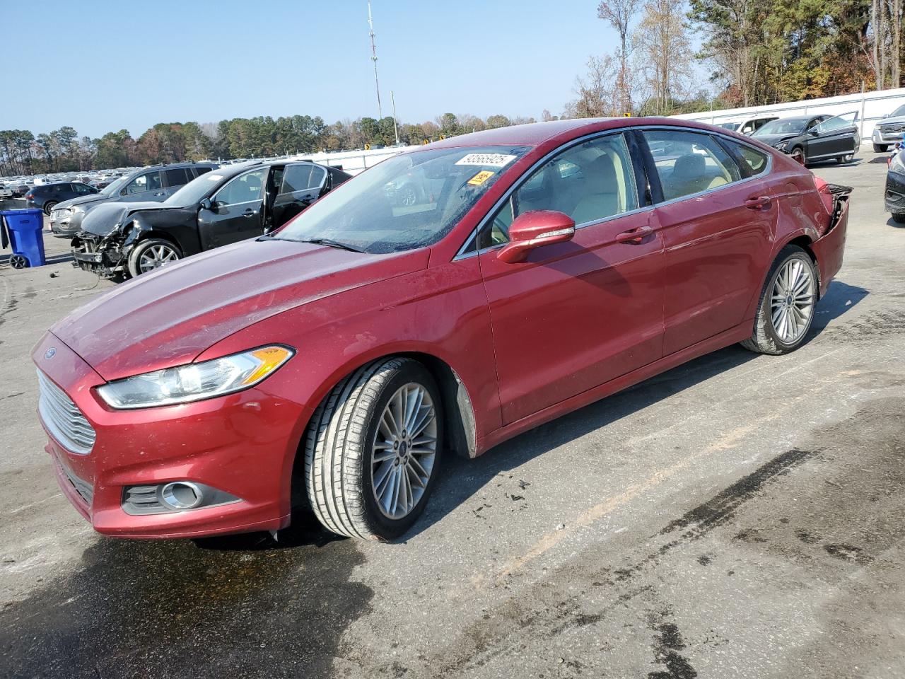 FORD FUSION SE