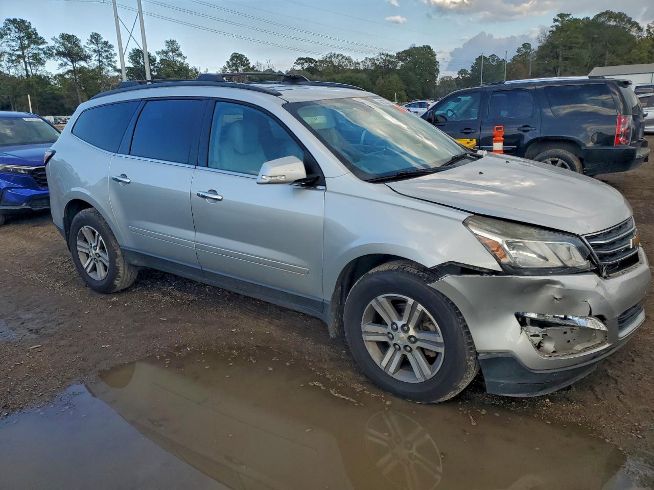 CHEVROLET TRAVERSE LT