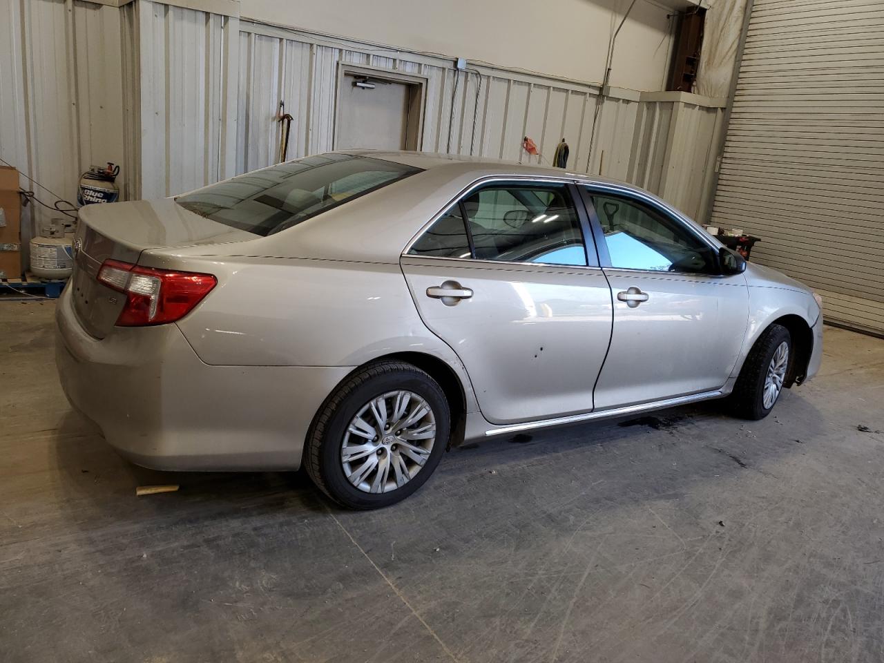 TOYOTA CAMRY L