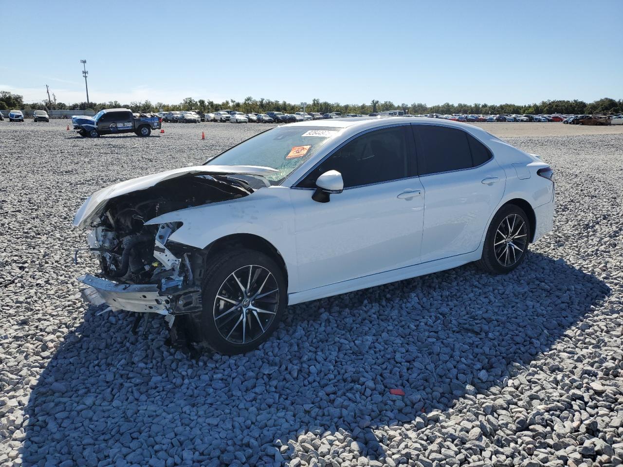 TOYOTA CAMRY SE NIGHT SHADE
