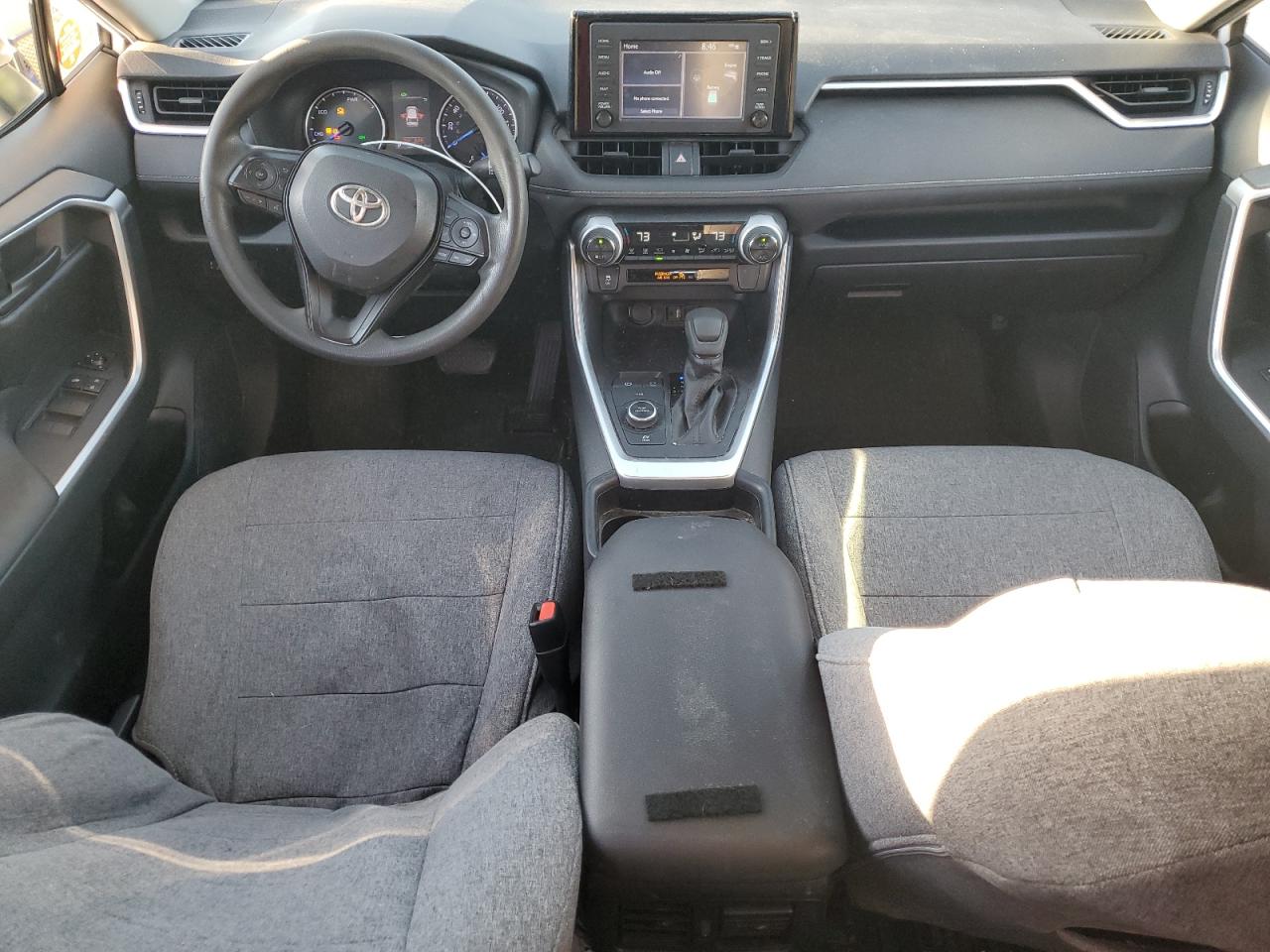 TOYOTA RAV4 LE