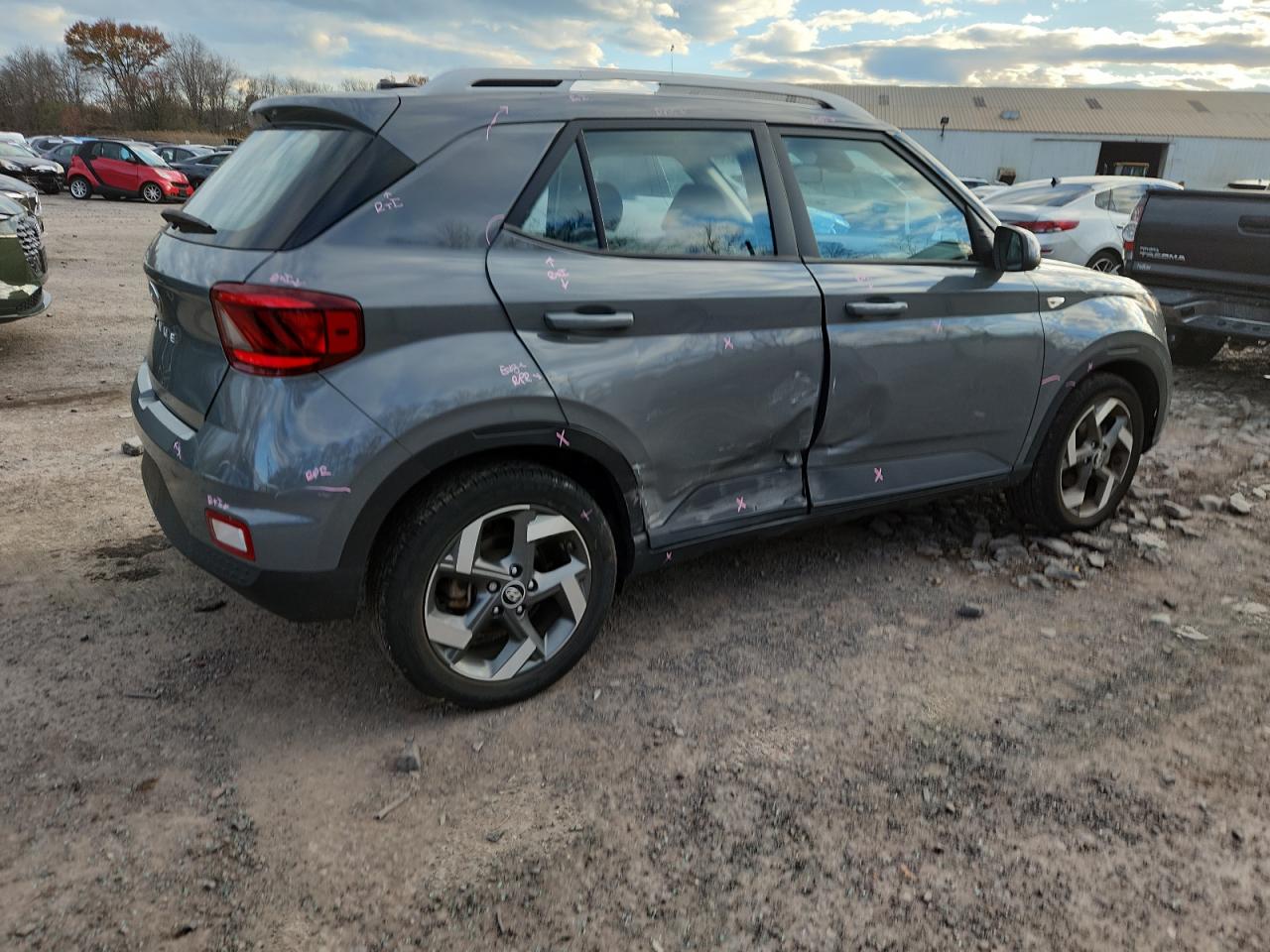 Lot #3315985088 2023 HYUNDAI VENUE SEL