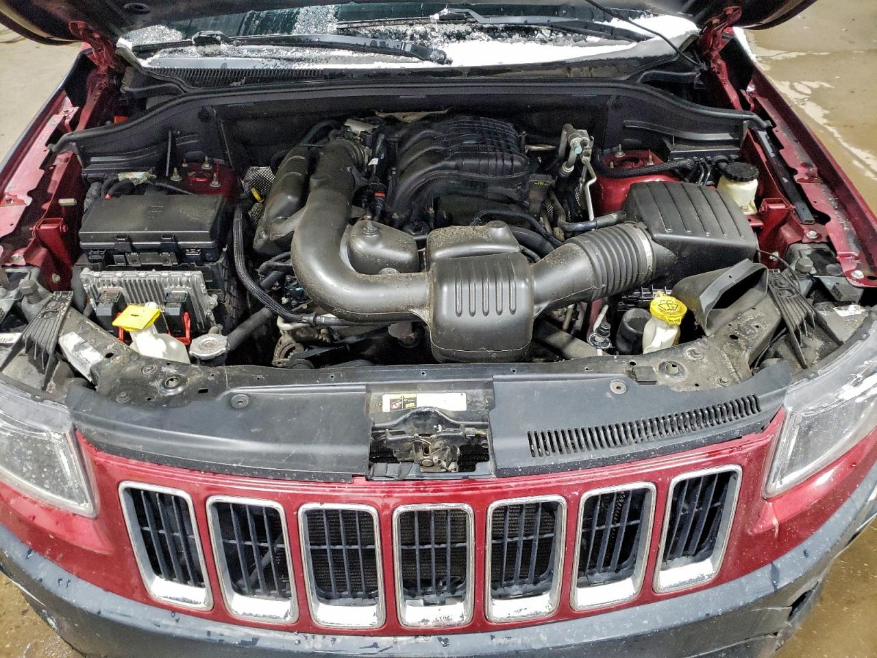 JEEP GRAND CHEROKEE LAREDO