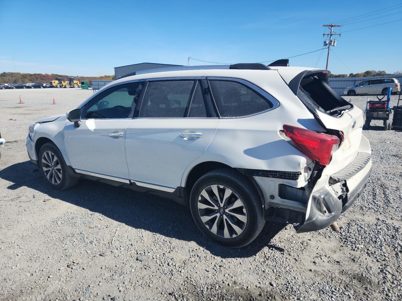 SUBARU OUTBACK TOURING