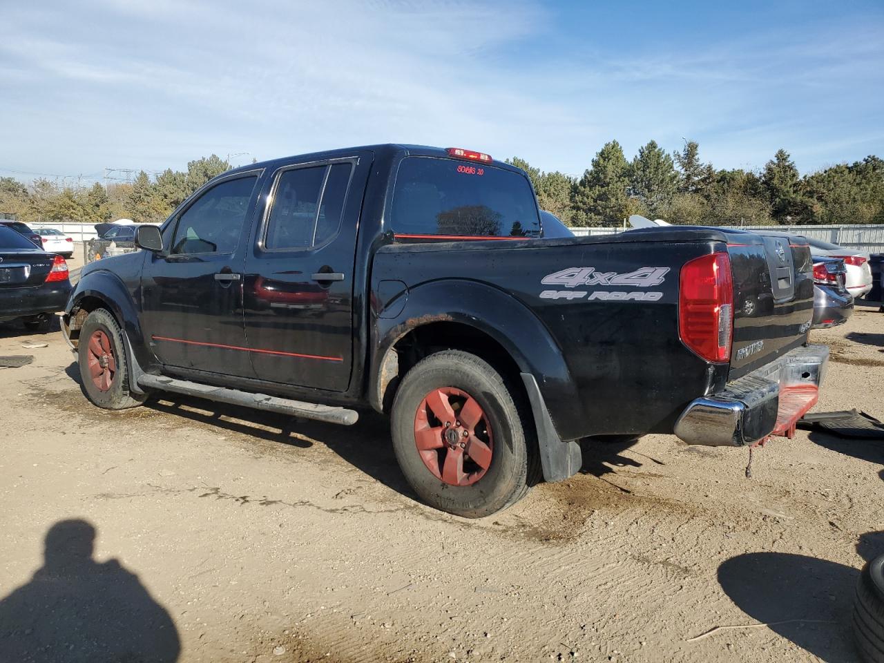 NISSAN FRONTIER CREW CAB SE