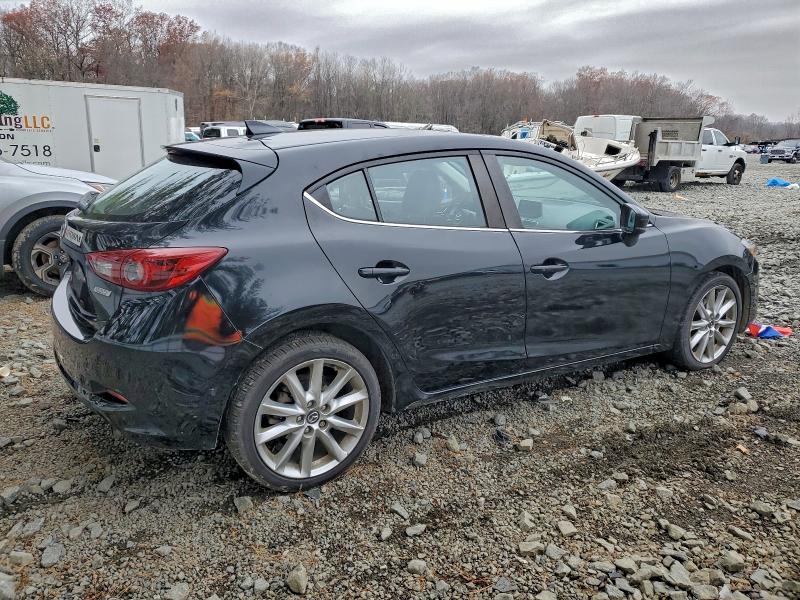 2017 MAZDA 3 GRAND TO #3298105184