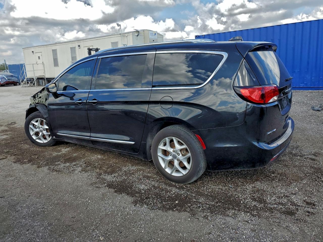 Lot #3316802458 2020 CHRYSLER PACIFICA T