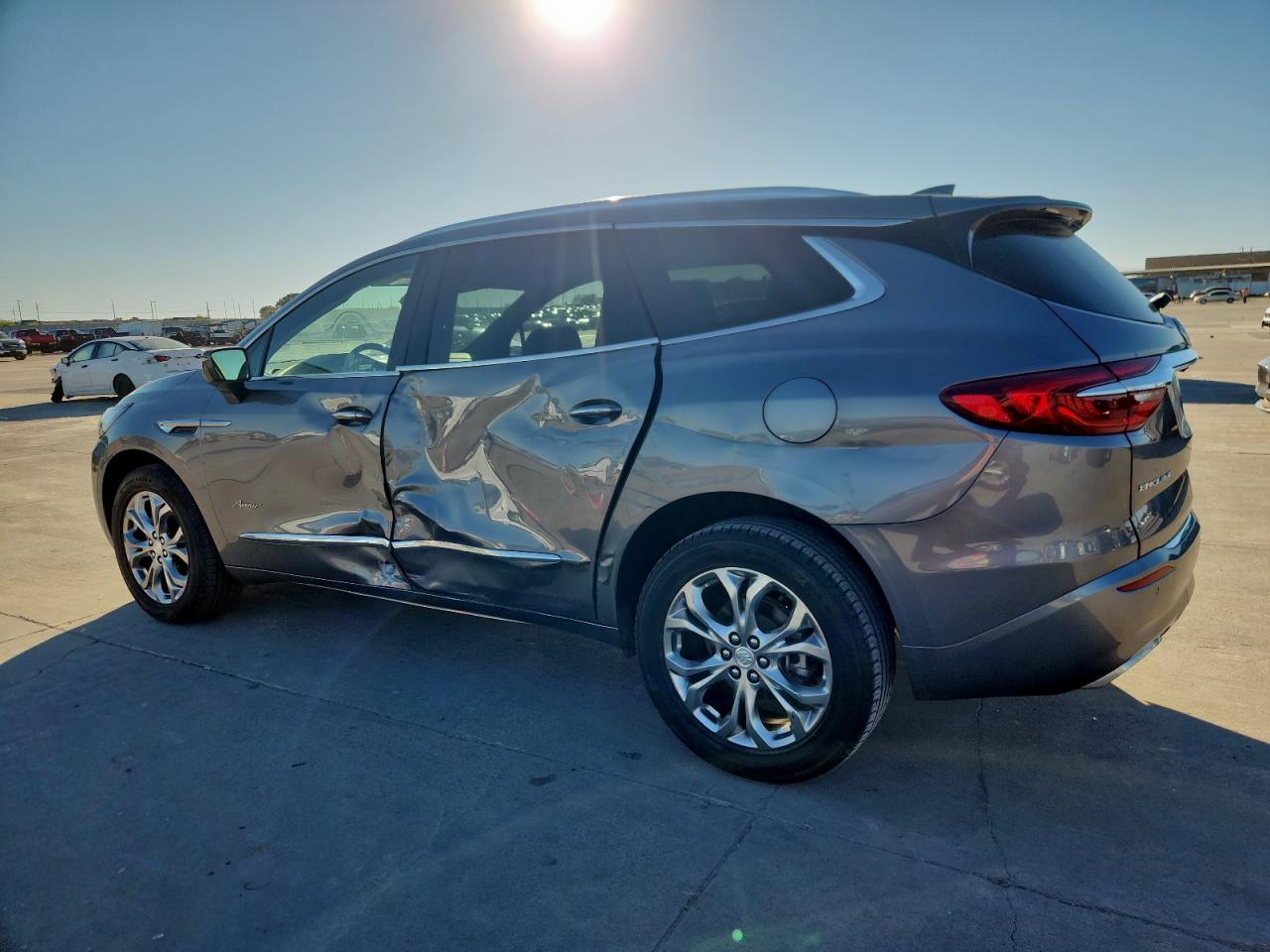 BUICK ENCLAVE AVENIR