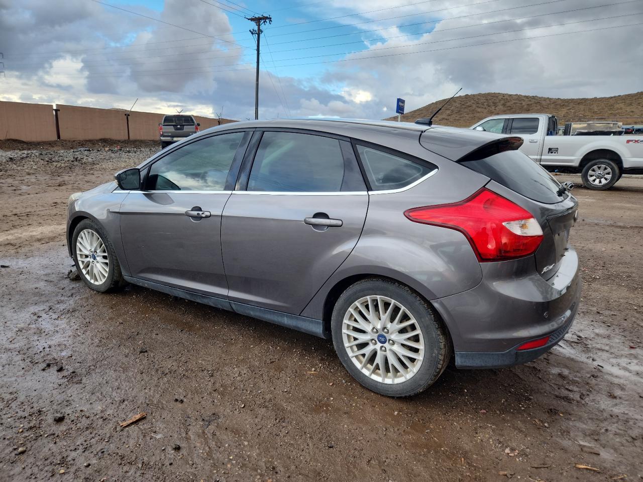 FORD FOCUS TITANIUM