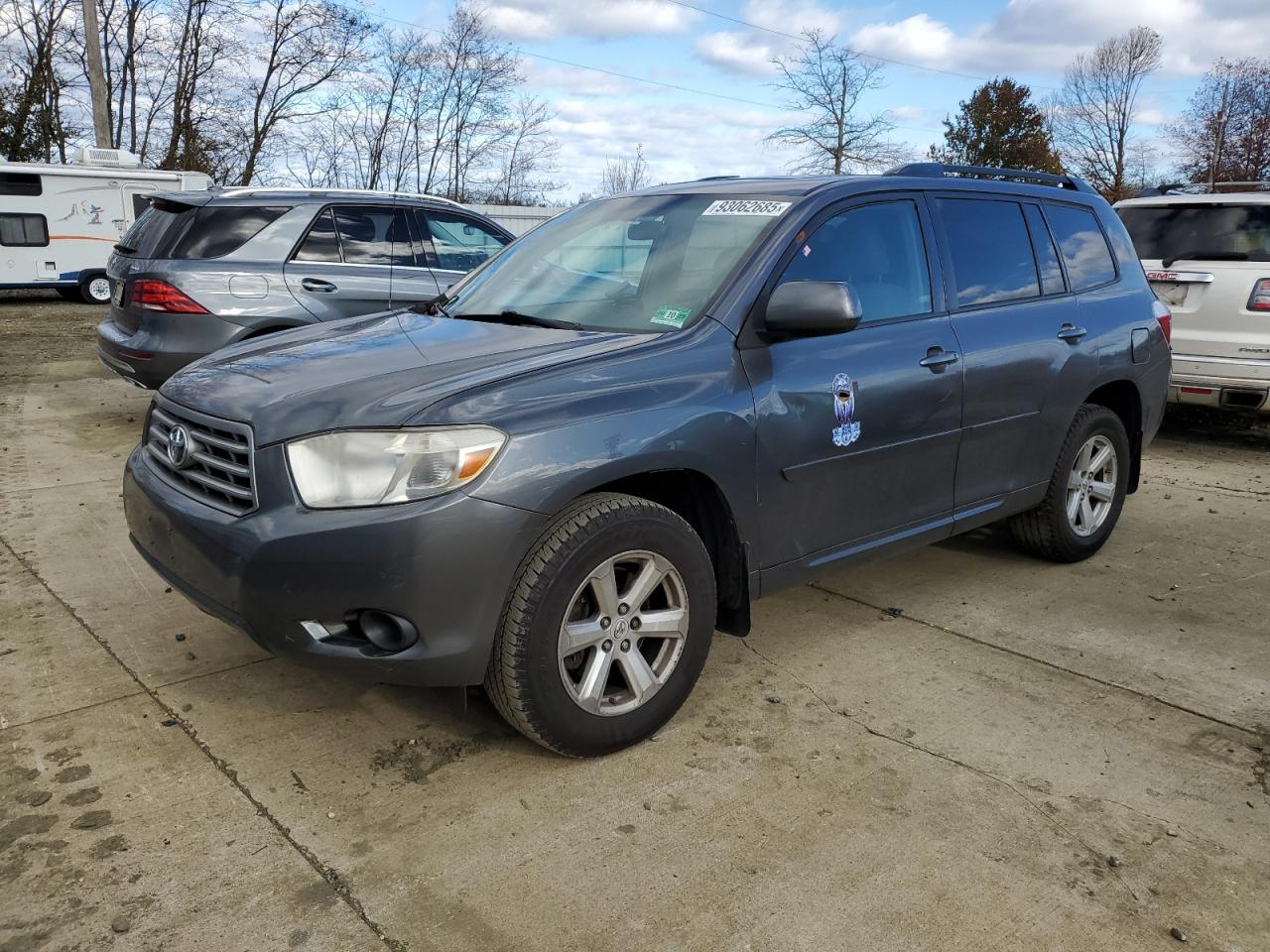 TOYOTA HIGHLANDER