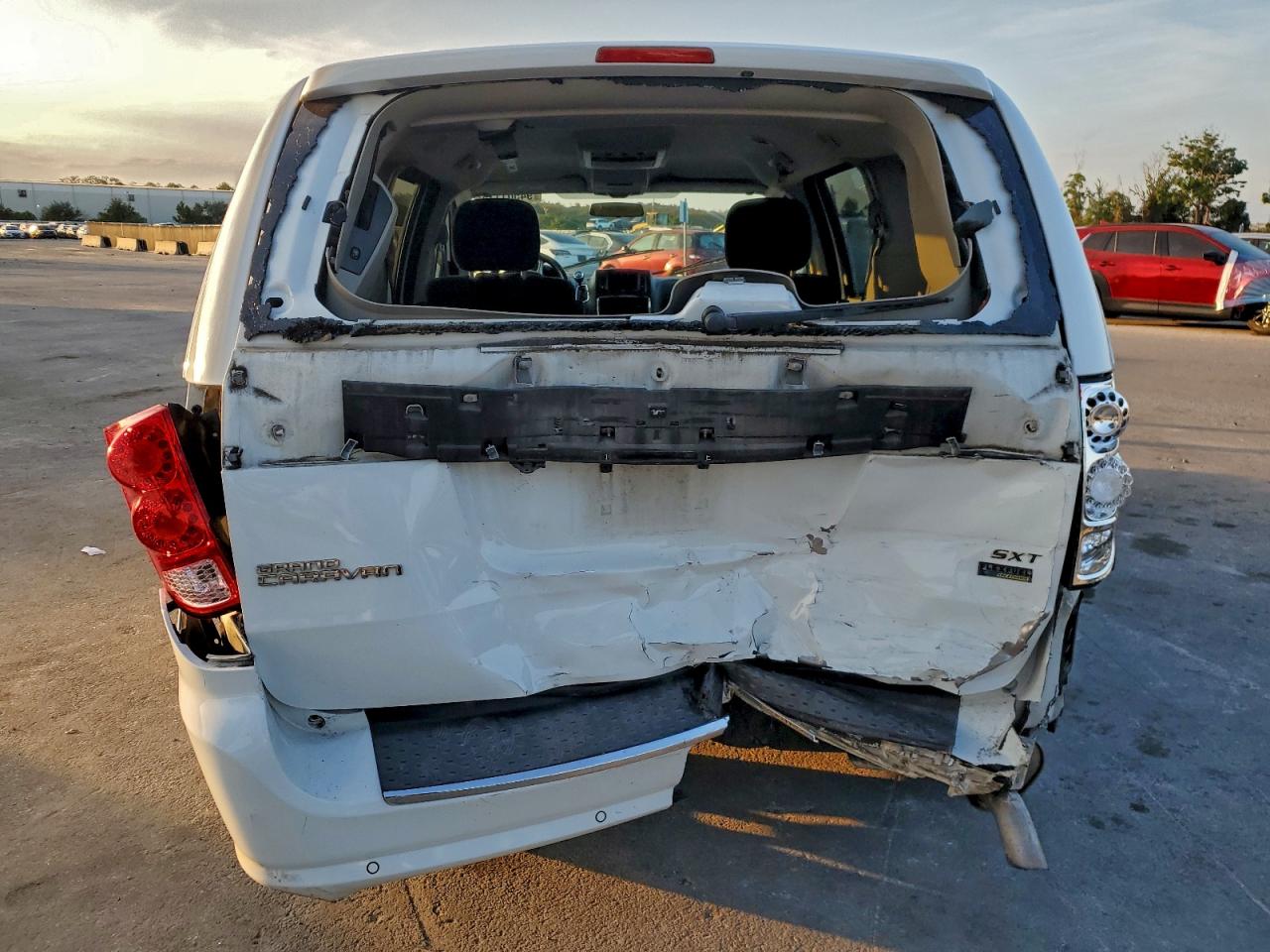 DODGE GRAND CARAVAN SXT