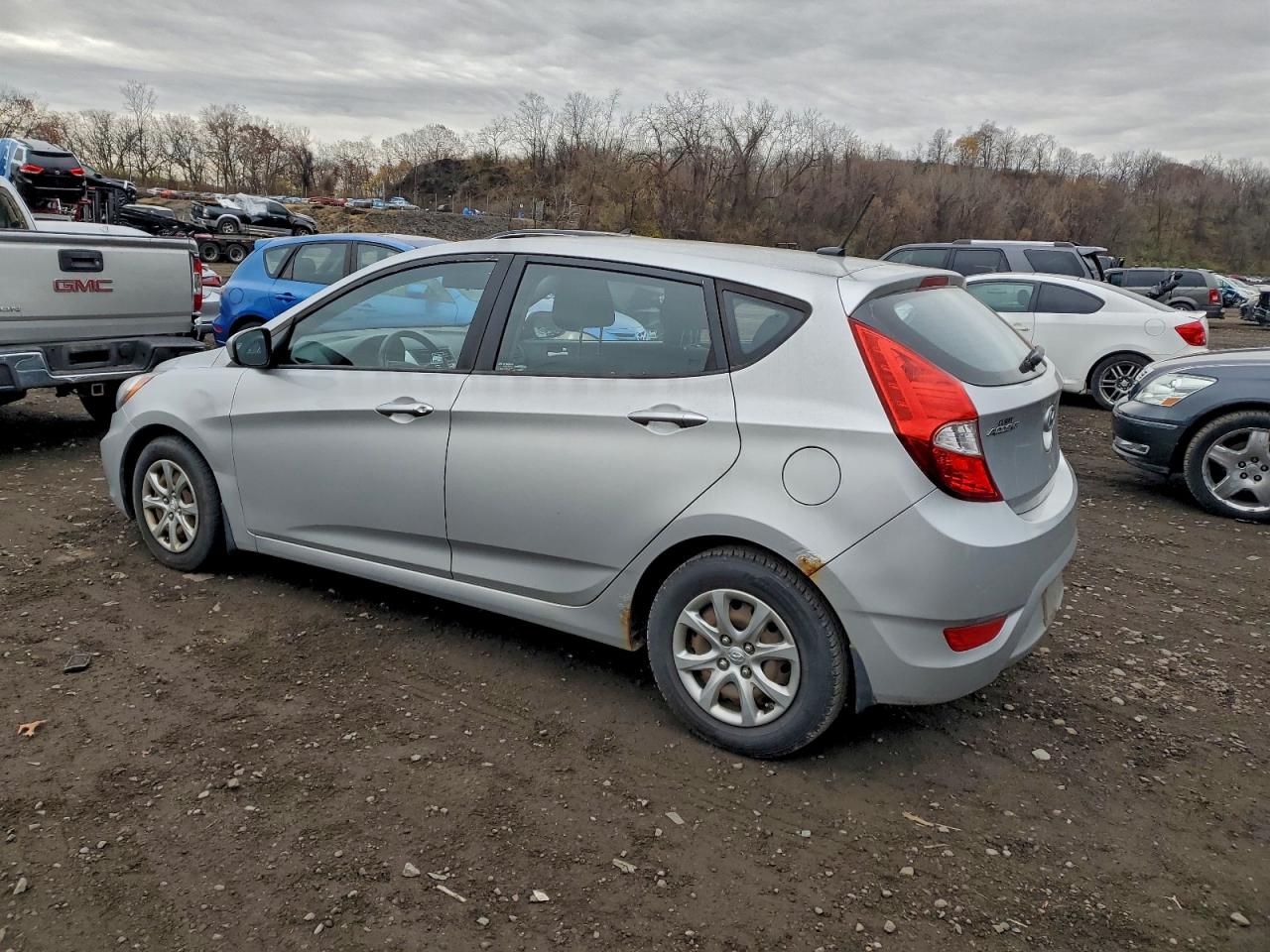 Lot #3305302309 2013 HYUNDAI ACCENT