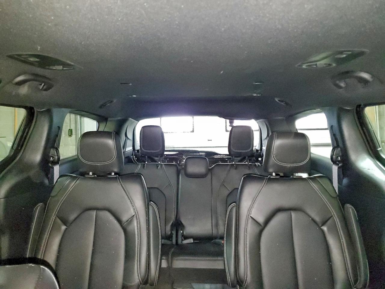 CHRYSLER PACIFICA SELECT