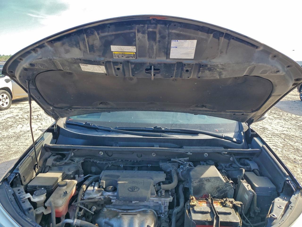 Lot #3310468059 2017 TOYOTA RAV4 SE