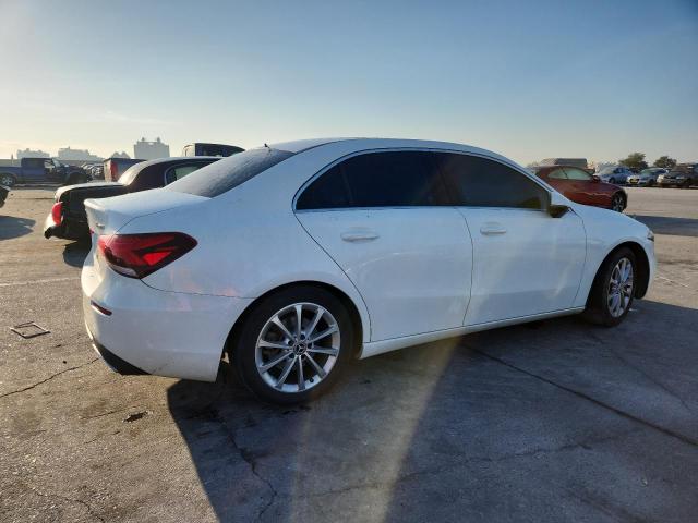 2019 MERCEDES-BENZ A 220 4MAT #3316094218