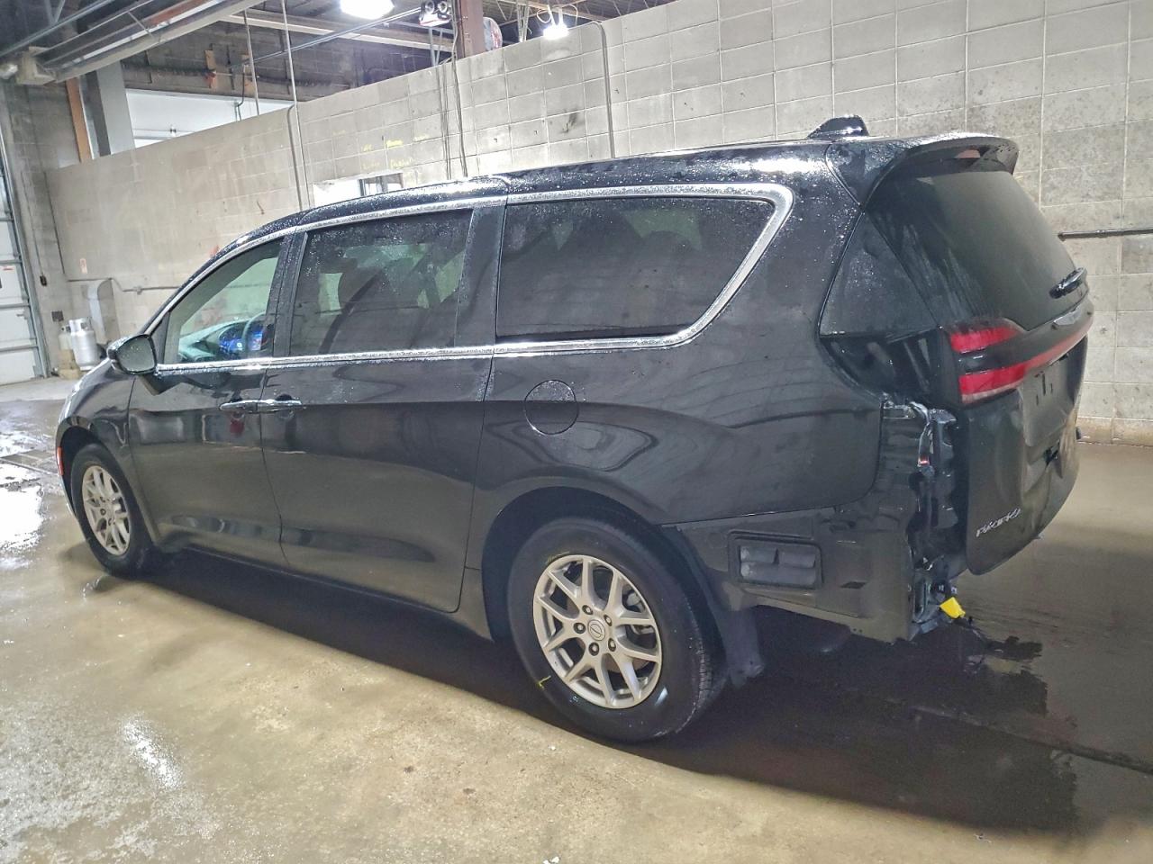 CHRYSLER PACIFICA SELECT