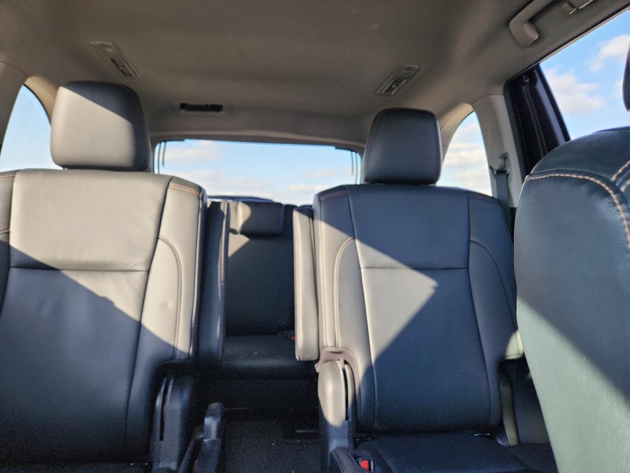 TOYOTA HIGHLANDER SE