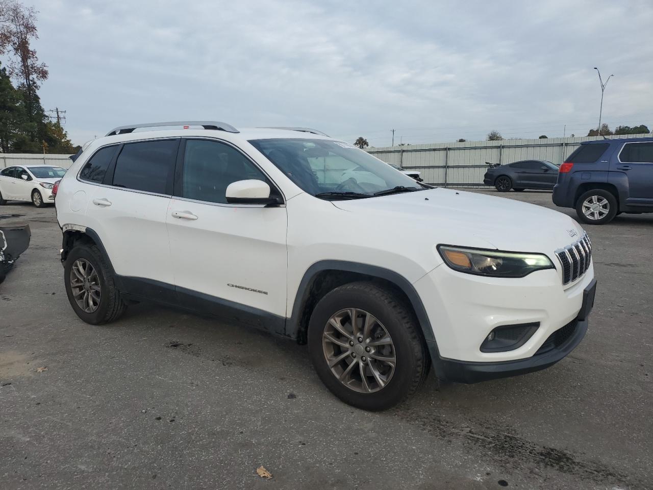 JEEP GRAND CHEROKEE LATITUDE PLUS
