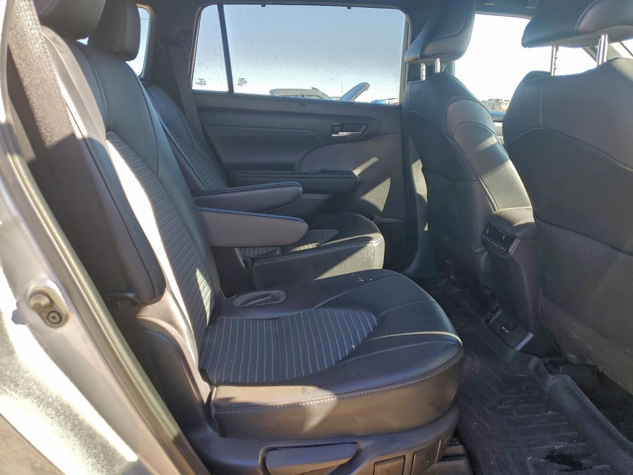 TOYOTA HIGHLANDER XSE