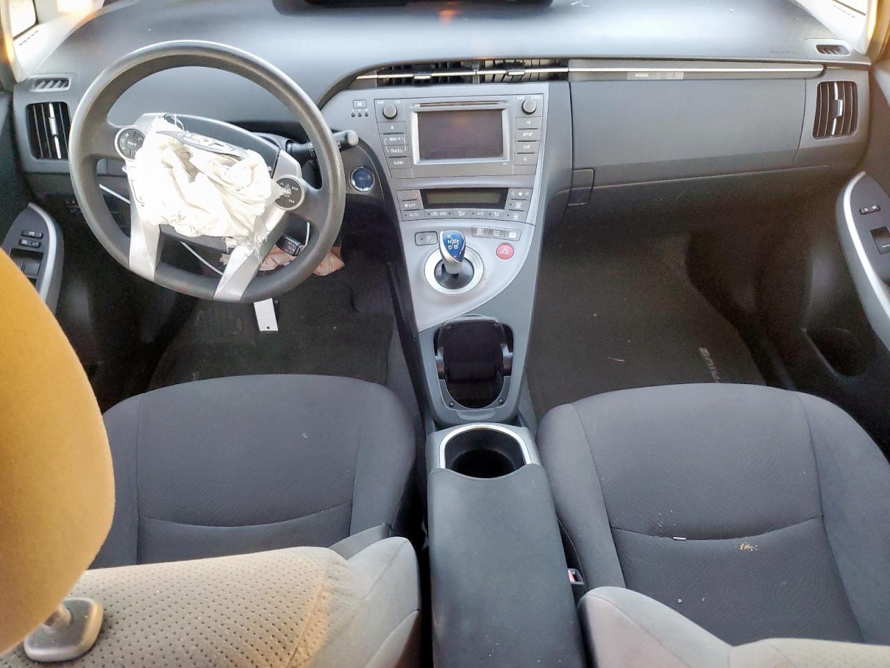 Lot #3311503246 2015 TOYOTA PRIUS