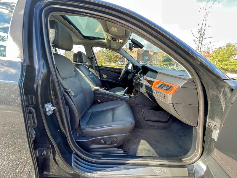 2010 BMW 535 XI #3301623626