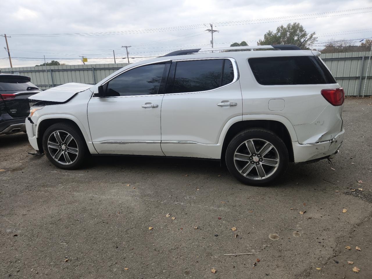 GMC ACADIA DENALI