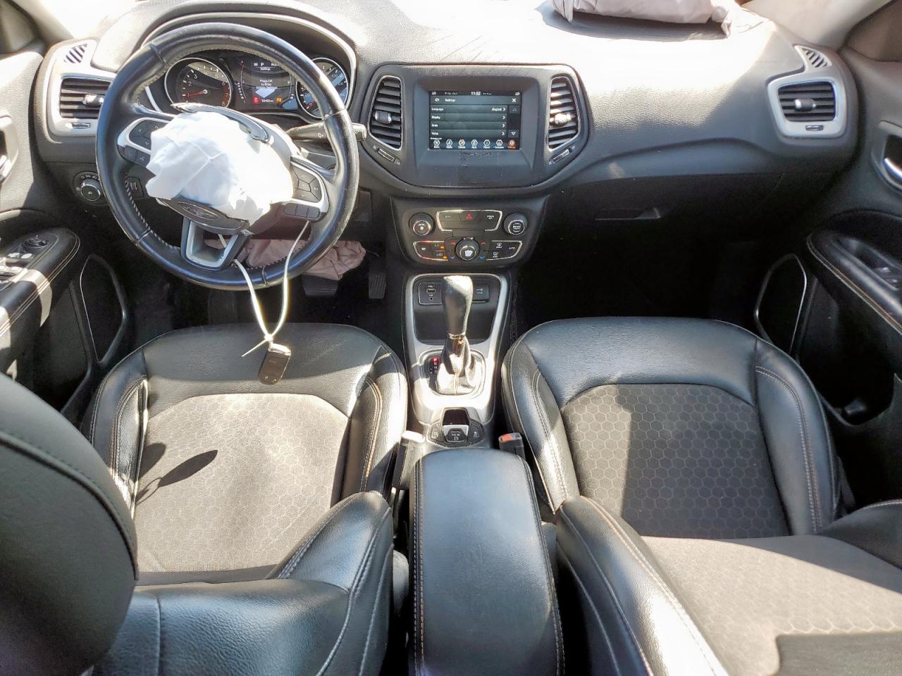 JEEP COMPASS LATITUDE
