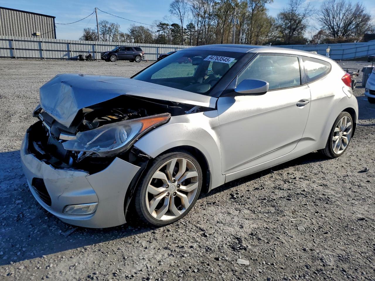 Lot #3304630953 2012 HYUNDAI VELOSTER