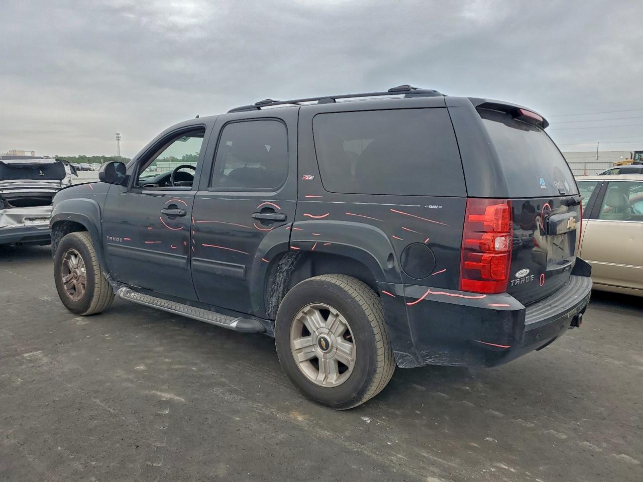 CHEVROLET TAHOE C1500 LT