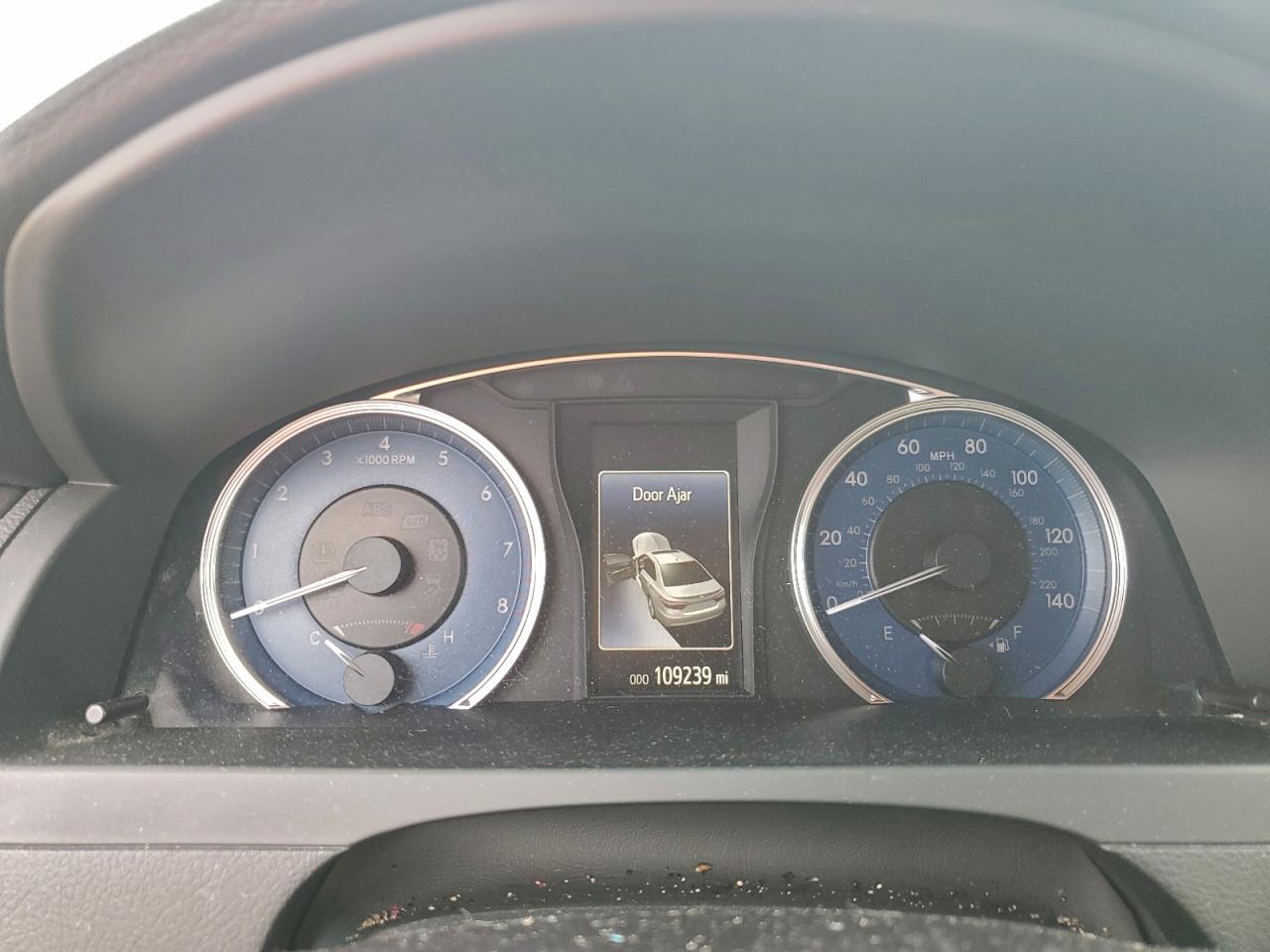 Lot #3302886897 2015 TOYOTA CAMRY LE