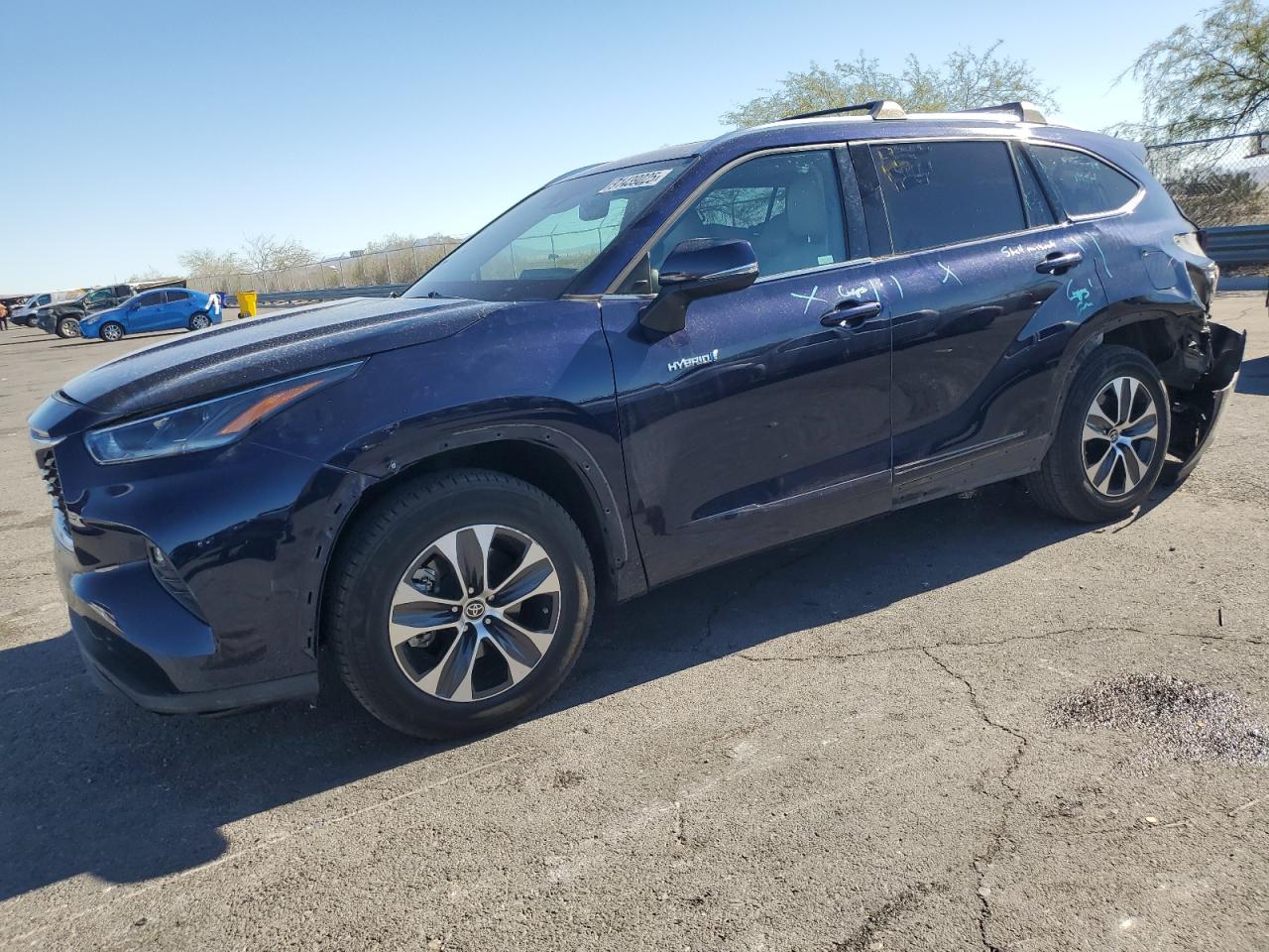 TOYOTA HIGHLANDER HYBRID XLE